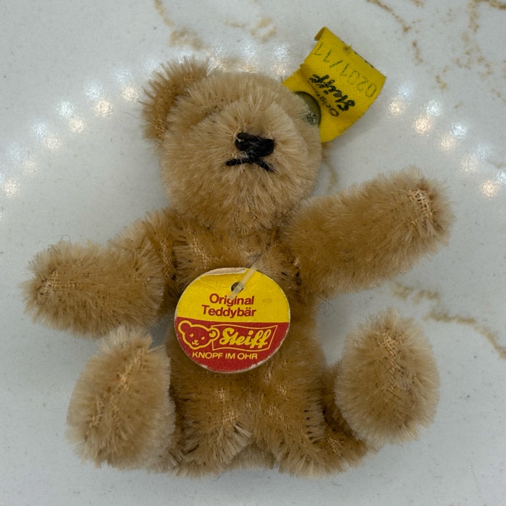VTG Steiff Mini Original Tawny/Honey Teddy Bear w/ ID Tags 0201/11 & Button